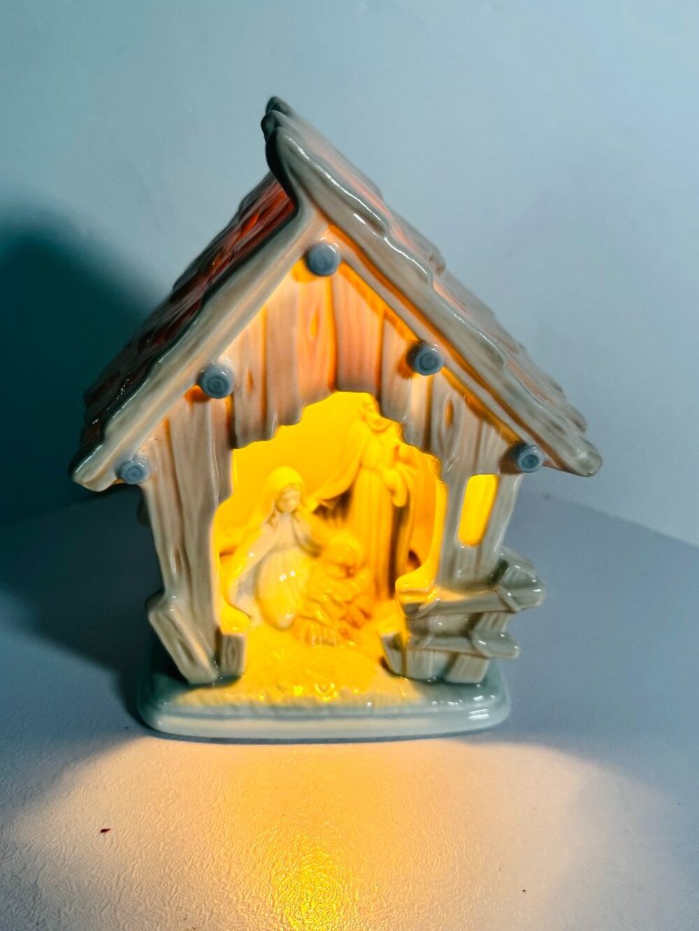 Vtg 1992 Porcelain Nativity Night Light Artmark 6" Manger Christmas Scene Japan